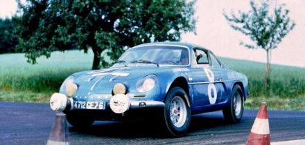 Jean Vinatier i Marcel Callewaert – Alpine Renault A 110/1300 S.